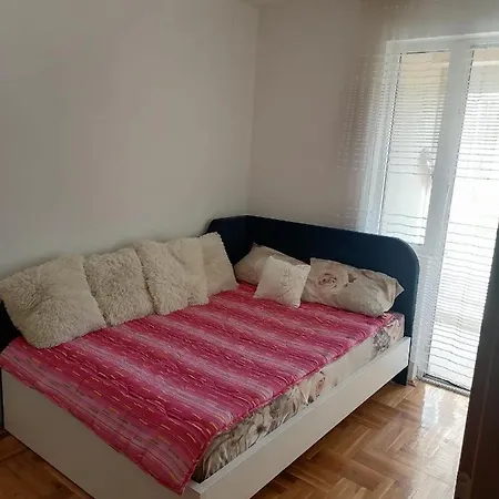 Centar S Apartment Nis